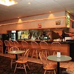Ramada By Wyndham Bismarck 